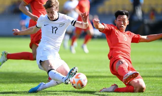 pg电子-马德兴：一年无赛水平骤降 年轻国脚带来活力希望