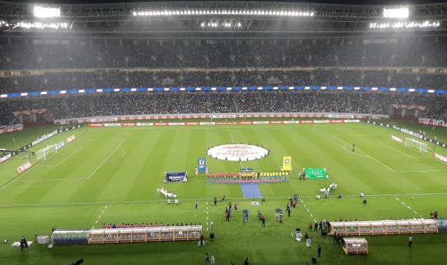 电子游戏平台-63638人!看看东京国立竞技场日本大战巴西的气氛