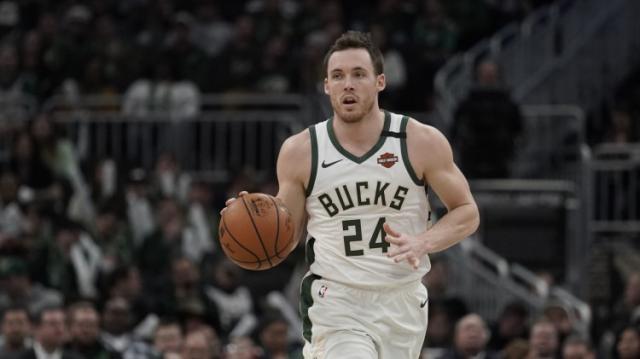 1626608933202063666.jpg 846660288837320783.jpg